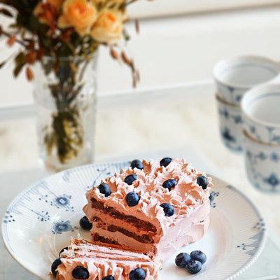 Healthy chocolate cake with coconut cream no added sugar.